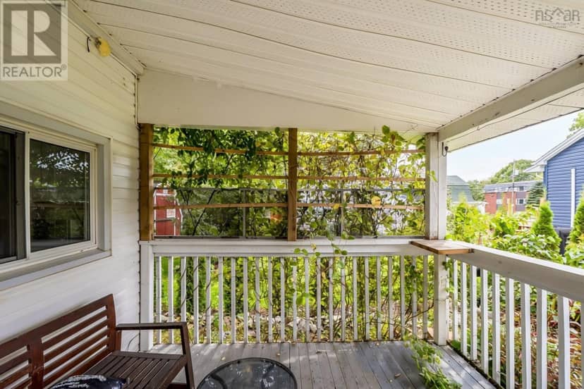 44 Courtney Road — photo 35 of 40
