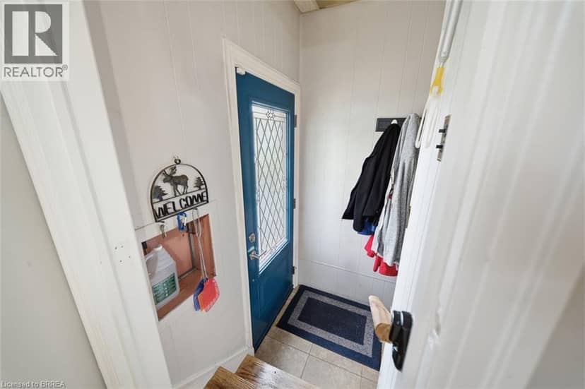 83 FAIRVIEW Drive — photo 17 of 30