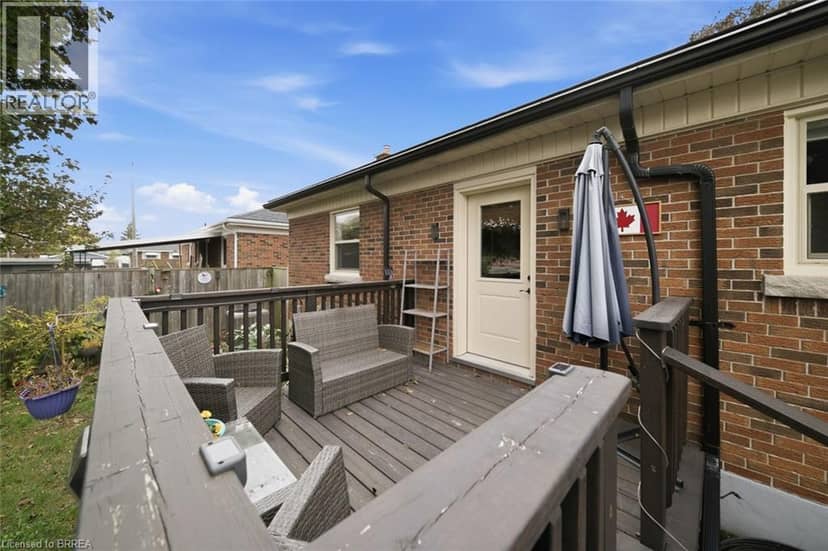 83 FAIRVIEW Drive — photo 19 of 30