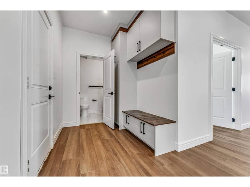 19420 25 Ave NW — photo 16 of 40