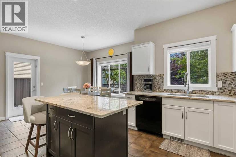 125 Cougarstone Manor SW — photo 16 of 40
