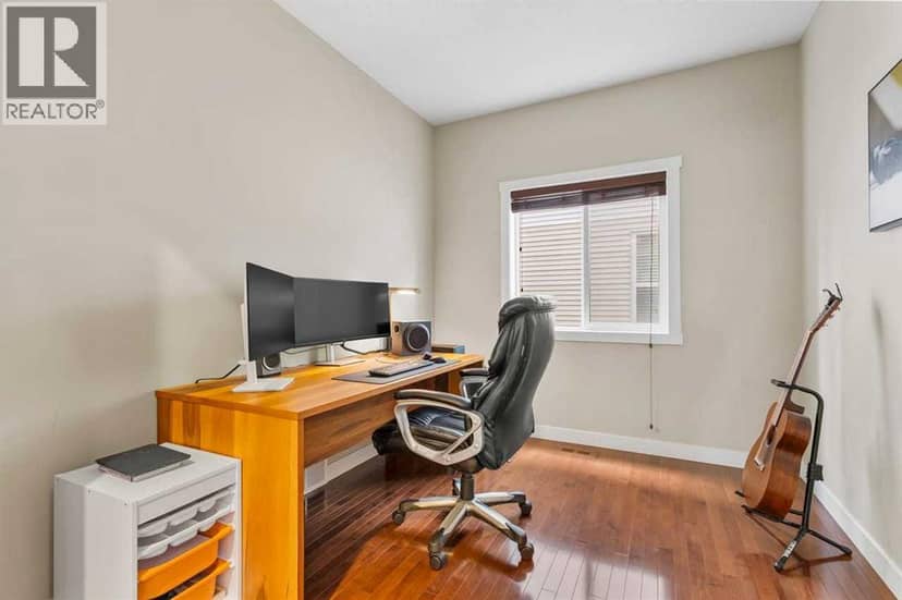 125 Cougarstone Manor SW — photo 18 of 40
