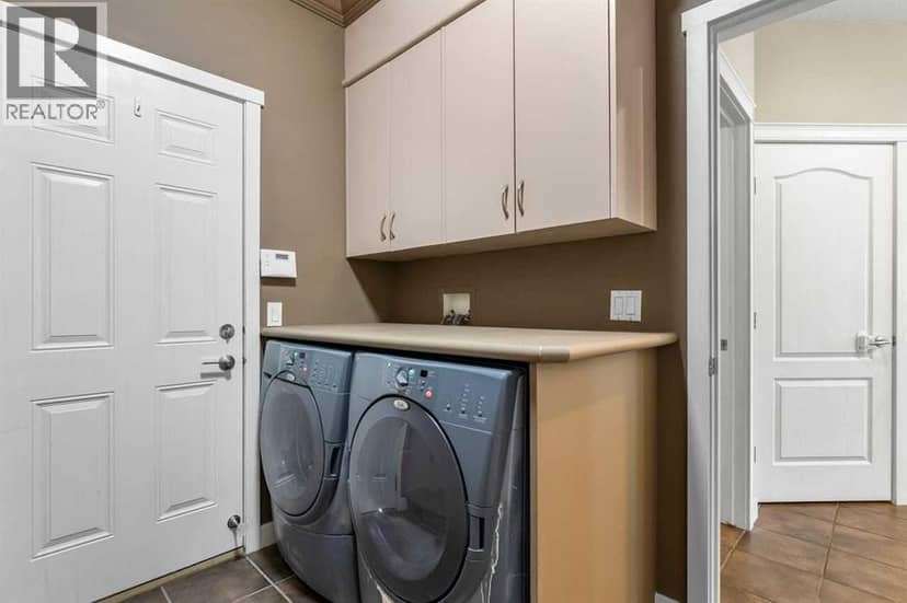 125 Cougarstone Manor SW — photo 20 of 40