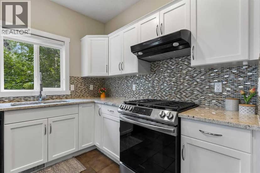 125 Cougarstone Manor SW — photo 14 of 40