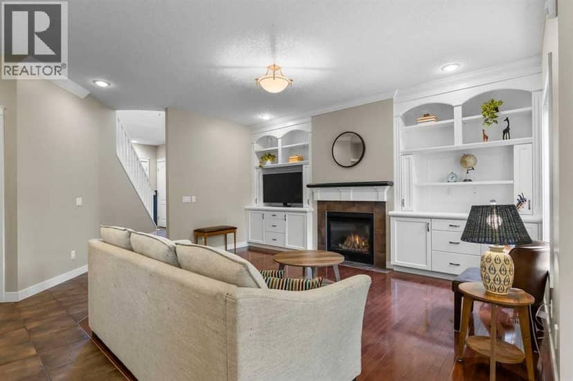 125 Cougarstone Manor SW, Calgary, photo 8