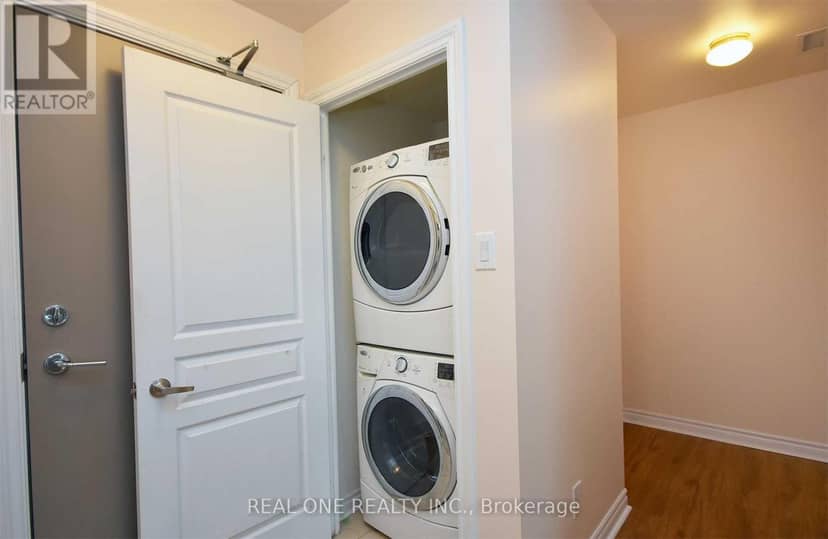 1608 - 3525 Kariya Drive, Mississauga, photo 6