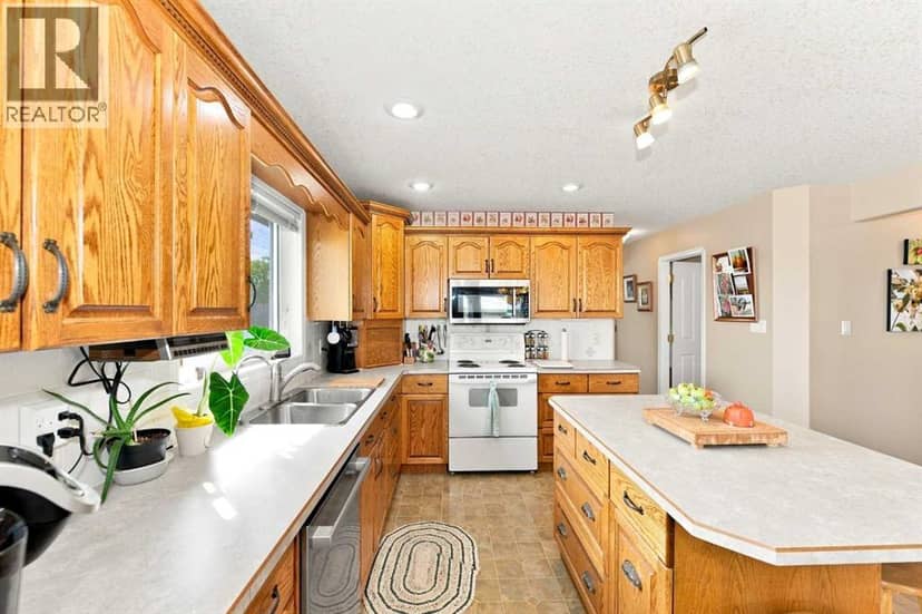 46537 Range Road 213, Rural Camrose County, photo 7