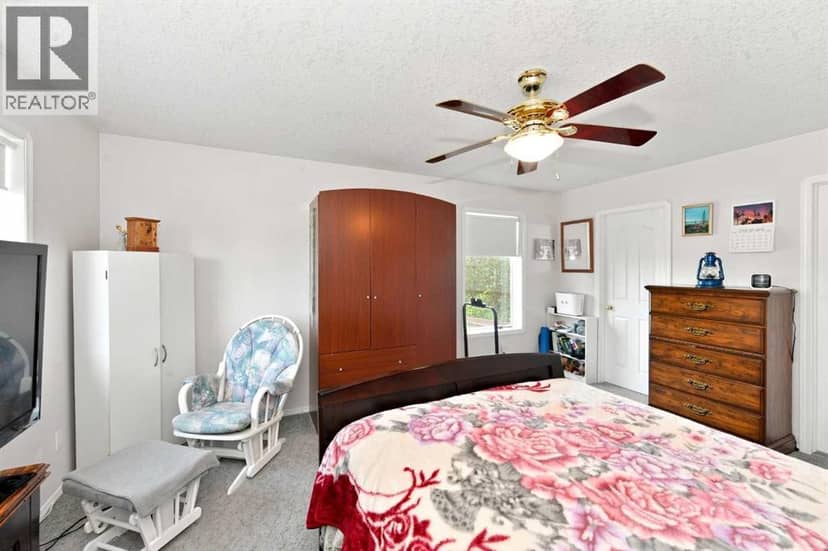 46537 Range Road 213 — photo 18 of 40