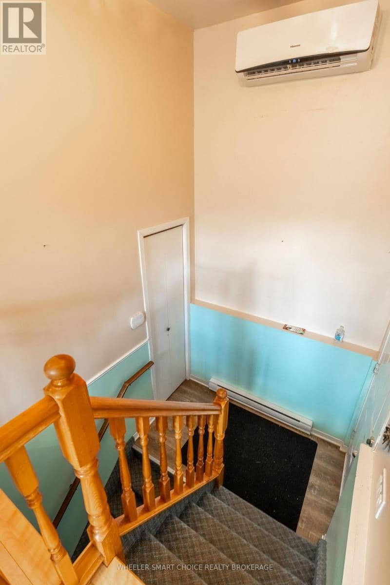 516 Burton Avenue — photo 11 of 21