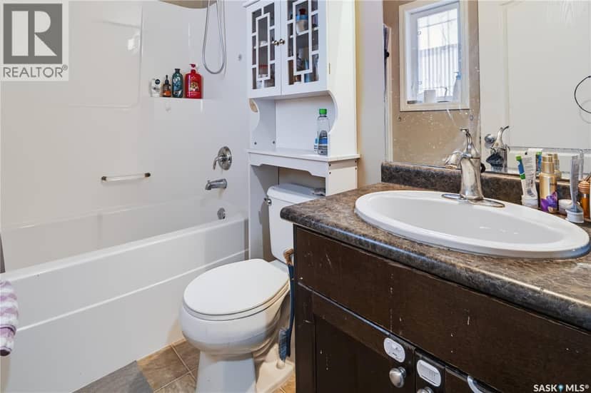 63 Jack Matheson CRESCENT — photo 23 of 40