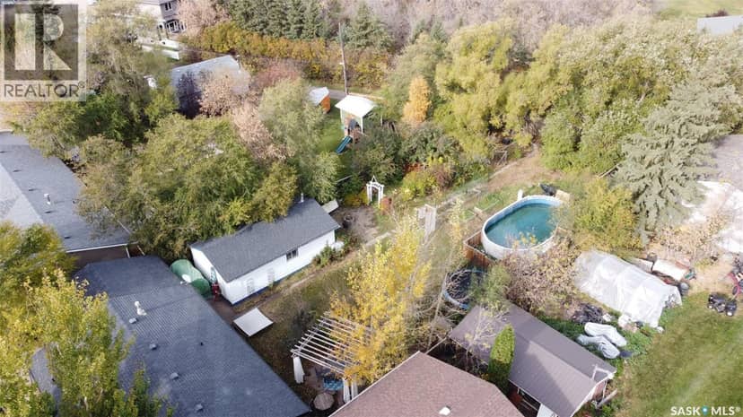 205 Centennial ROAD — photo 34 of 36