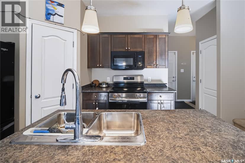 63 Jack Matheson CRESCENT — photo 7 of 40