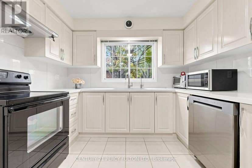 20 Zircon Court — photo 9 of 40