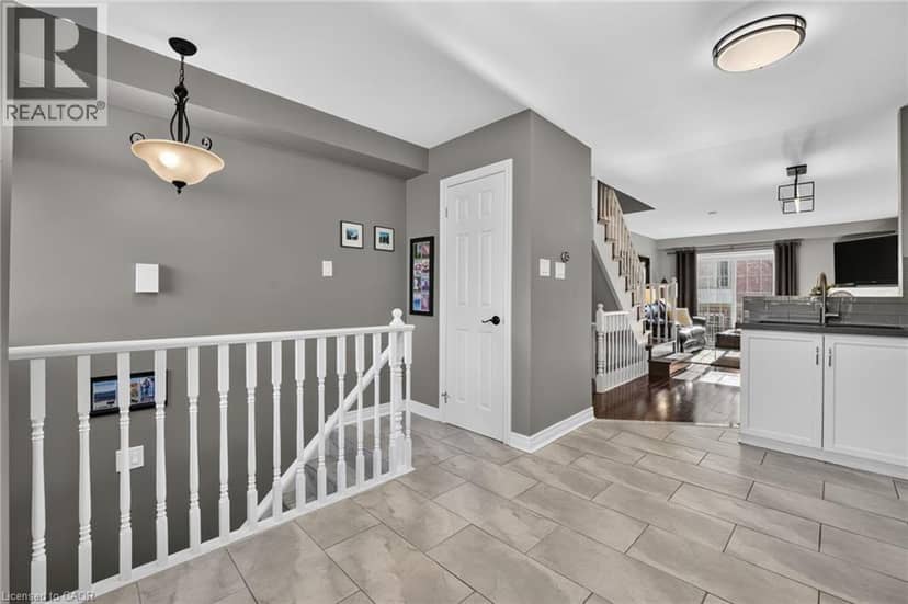3480 UPPER MIDDLE Road Unit# 3 — photo 11 of 40