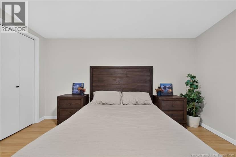 818 McLaughlin Drive — photo 32 of 40