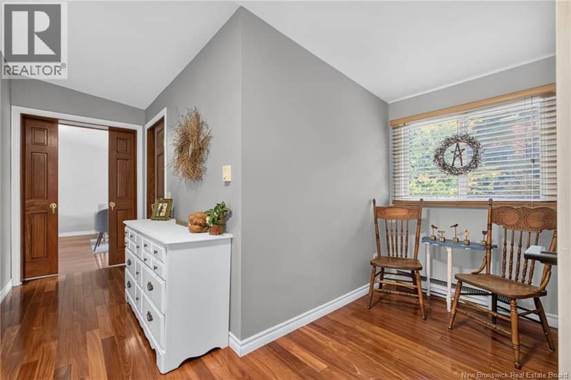 818 McLaughlin Drive — photo 19 of 40