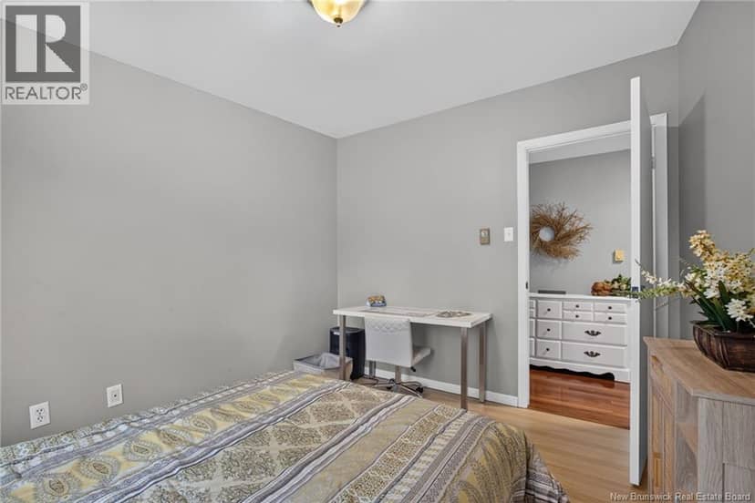 818 McLaughlin Drive — photo 27 of 40