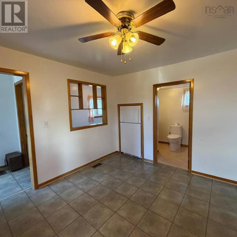 65 Cliff Street — photo 12 of 28