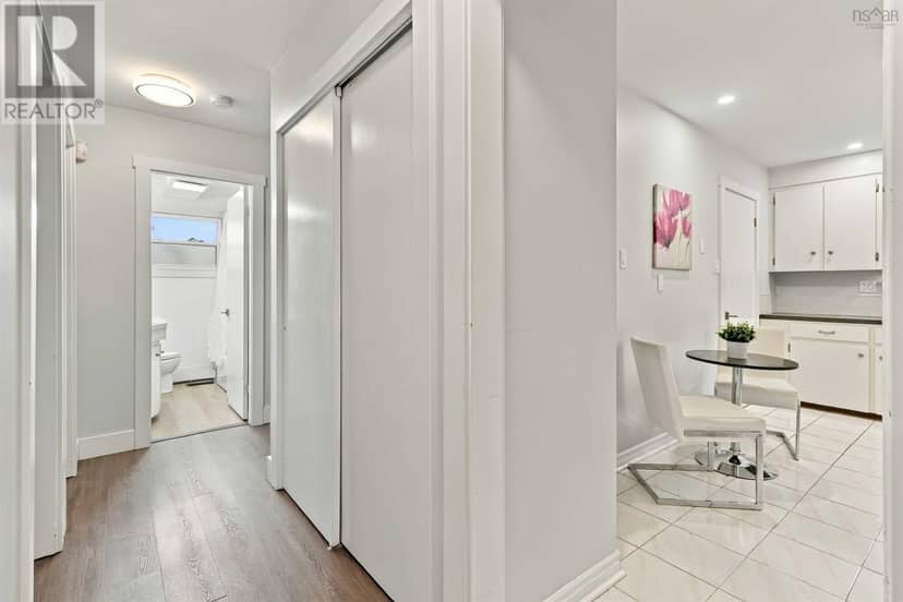 6 Sandra Crt — photo 26 of 40