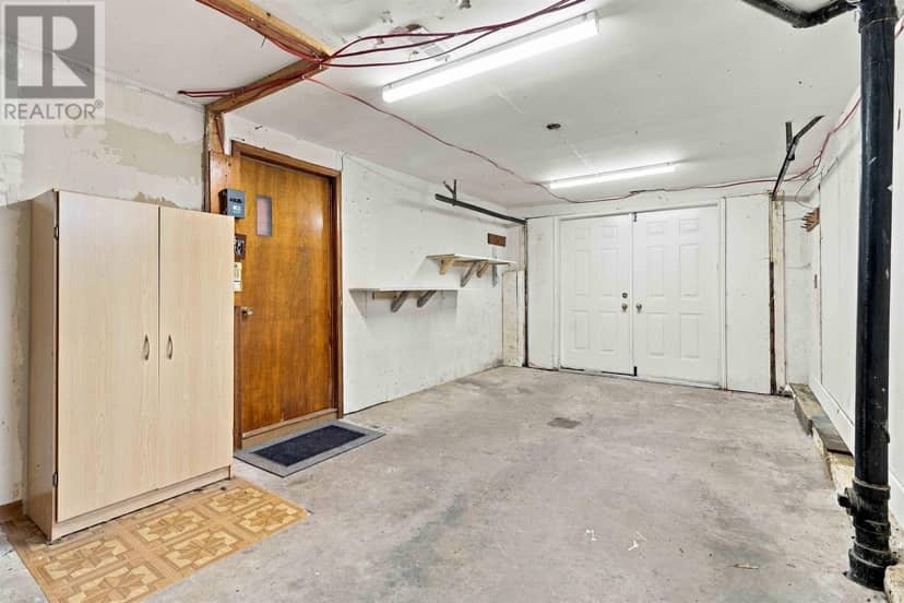 6 Sandra Crt — photo 30 of 40