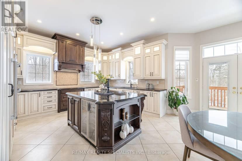 54 Berkwood Hollow Court — photo 9 of 40