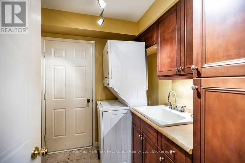278 St Joseph Road — photo 15 of 32