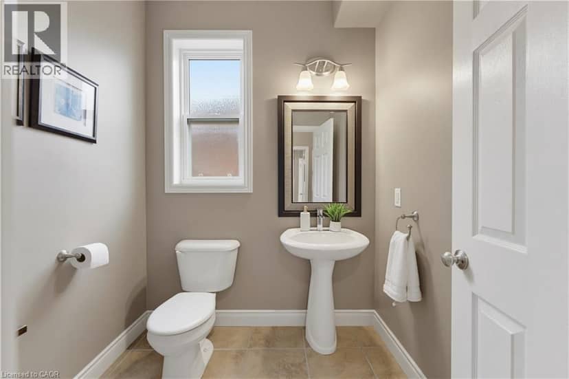240 WOODHAVEN Road Unit# A — photo 13 of 40