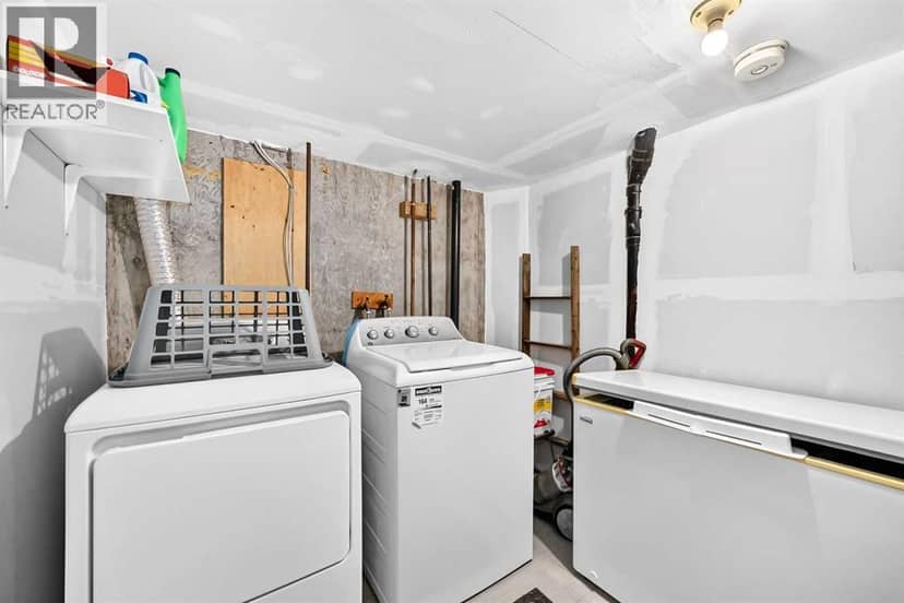 116 Midland Crescent SE — photo 32 of 40