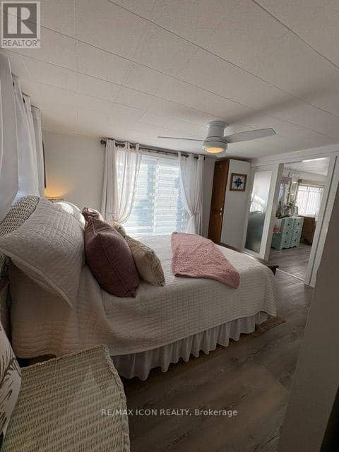 100 Shannon Boulevard — photo 11 of 24