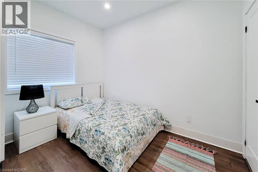 78 HILLYARD Street — photo 12 of 40