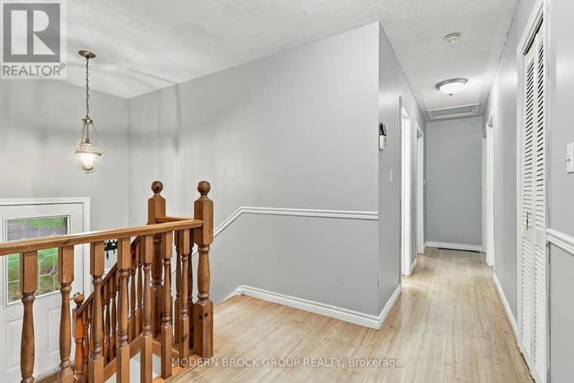 1210 Peden Boulevard, Brockville, photo 7