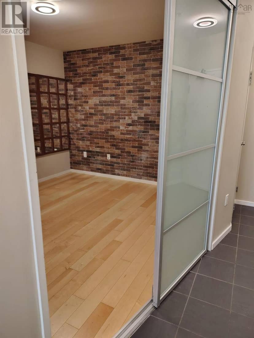 412 5221 Nora Bernard Street — photo 15 of 22
