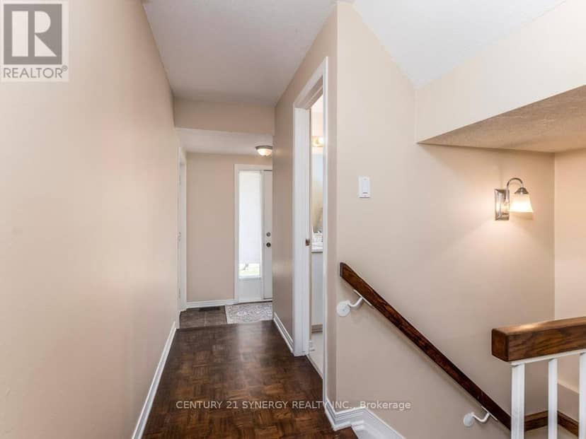 80 - 22C Maple Ridge Crescent — photo 5 of 36
