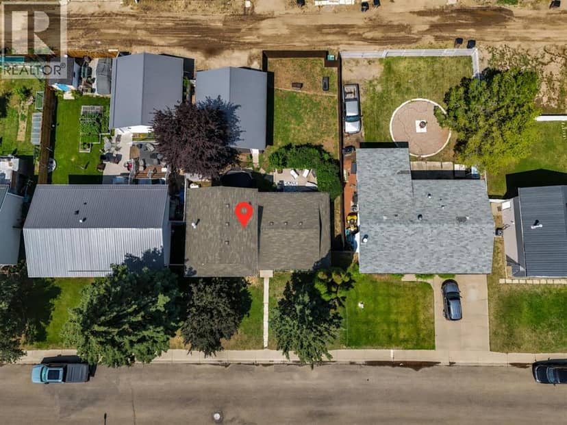 101 Ingram Park Drive E, Brooks, photo 3