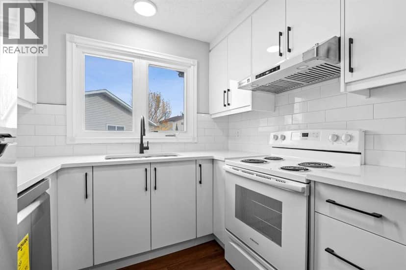 16 Whiteram Place NE — photo 10 of 40