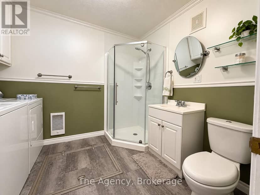 344 Phipps Street — photo 12 of 34