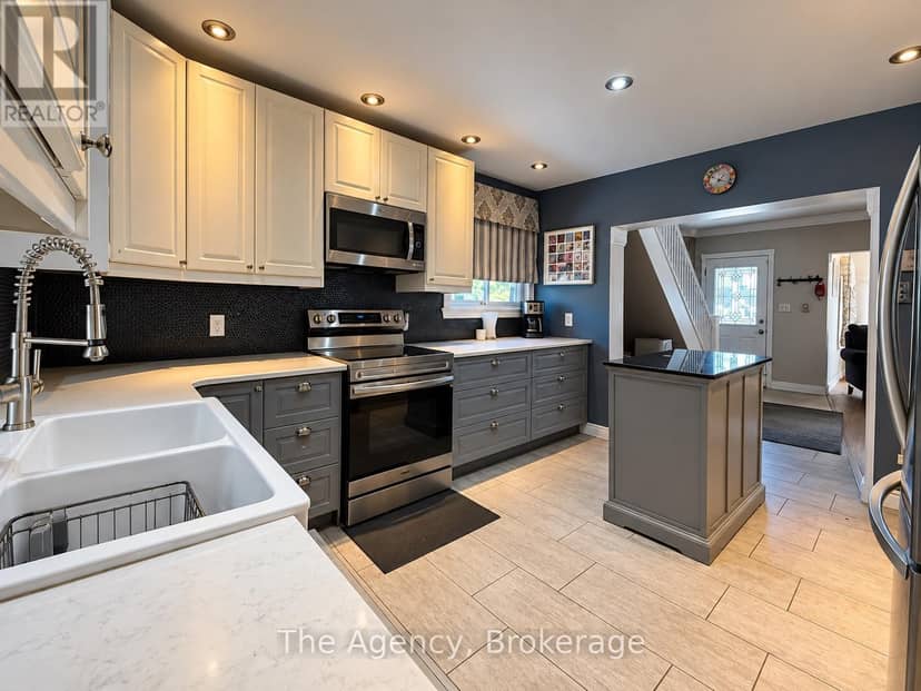 344 Phipps Street — photo 9 of 34