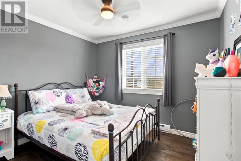 19 Hibbs Road — photo 12 of 40