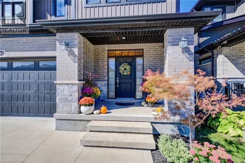 35 GREYHAWK Street, Kitchener, photo 4