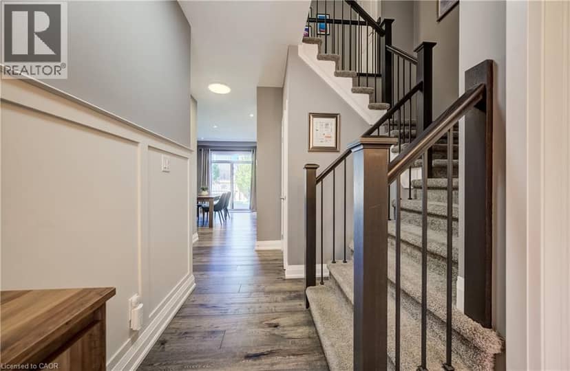 35 GREYHAWK Street, Kitchener, photo 5