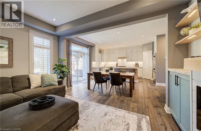 35 GREYHAWK Street — photo 10 of 40