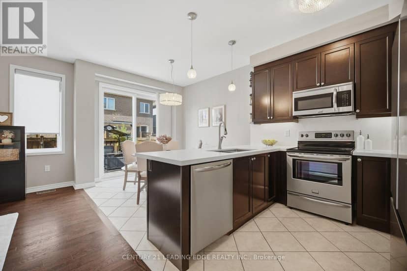 545 Gibson Crescent — photo 9 of 40
