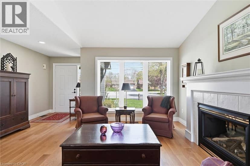 15 BAYSHORE Court — photo 4 of 40