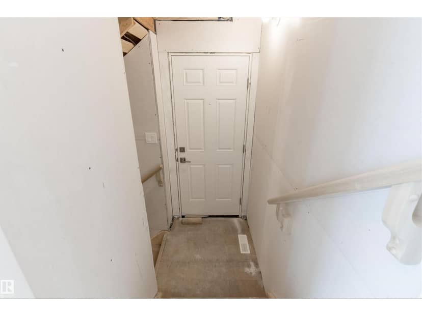 1250 McLeod Av — photo 36 of 40