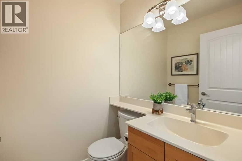 162 Brightonstone Landing SE — photo 14 of 31