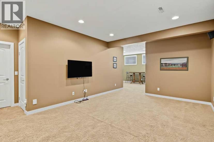 162 Brightonstone Landing SE — photo 22 of 31