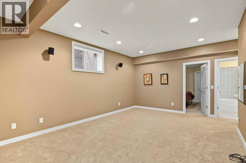 162 Brightonstone Landing SE — photo 21 of 31