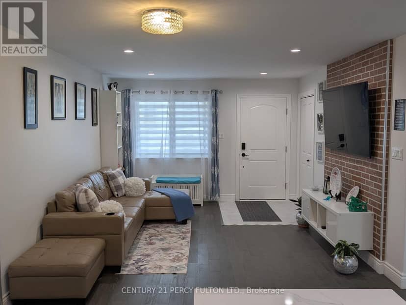96 Livingstone Street — photo 10 of 29