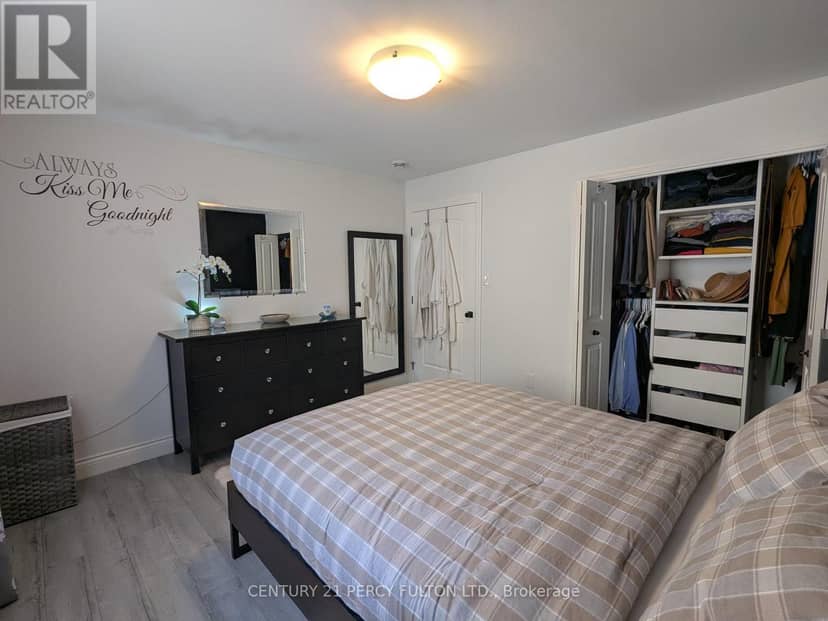 96 Livingstone Street — photo 27 of 29
