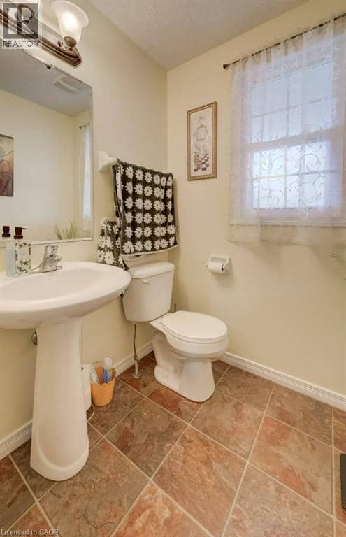 521 SNOWDROP Court — photo 20 of 40